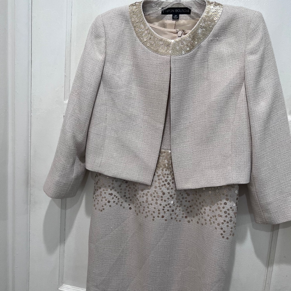 Nipon Boutique Ladies Suit Vintage Size 4 Petite - image 1